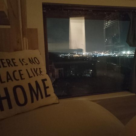 Apartment With Nice City View Dezmir المظهر الخارجي الصورة