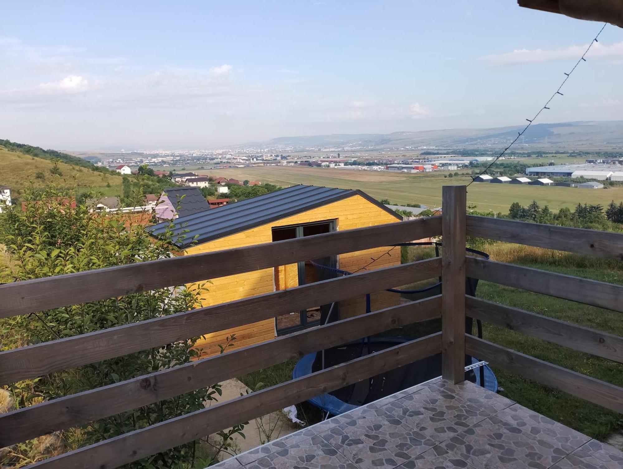 Apartment With Nice City View Dezmir المظهر الخارجي الصورة